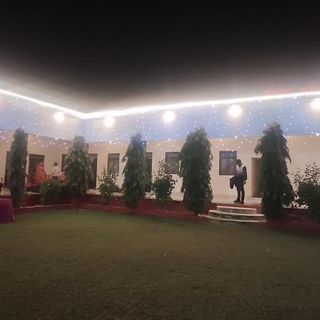 Prem Garden & Resort Matura Exterior foto